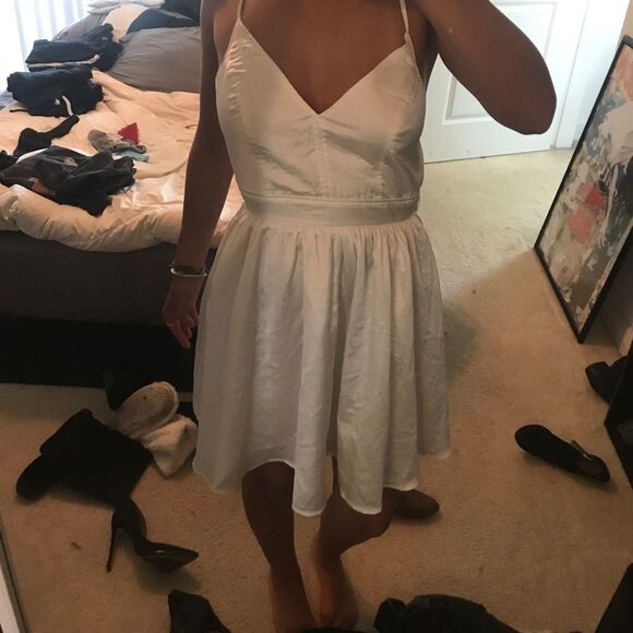 Silk White Party Dress - Size Small - Like New - Picture 5 of 5